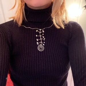 Artsy hand made wire neckless